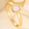 Pulseira de Titânio com Design Aberto Curvo Simples para Casal Transfronteiriço, Pulseira de Aço Inoxidável Moderna, Elegante e Versátil