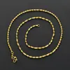 Cadena Sencilla de Onda de Agua Chapada en Oro de Latón Que No Se Desvanece por Mucho Tiempo, Oro Arena Vietnamita Personalidad de Nicho Cadena de Clavícula de Lujo Ligero Suministro al Por Mayor
