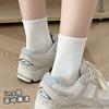 Calcetines Zhuji de color puro para mujer, estilo ins de primavera y verano, calcetines deportivos de algodón de moda, calcetines de media pantorrilla antideslizantes de doble elasticidad, venta al por mayor