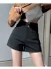 Elegantes pantalones casuales de pierna ancha de cintura alta para adelgazar para mujer, shorts de verano de tela irregular tipo traje en línea A, shorts ajustados de moda ins