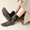 Medias de Seda de Tubo Medio para Mujer Primavera y Verano Sueltas Encaje Trébol de Cuatro Hojas Transpirables Antideslizantes Calcetines Yuezi Calcetines Zhuji Calcetines para Mujer