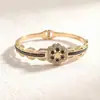 Nova Pulseira de Aço Titânio com Preço Especial para Mulheres em Formato de C Fashionável com Diamantes Resistente à Cor Alta Qualidade Joia para Melhor Amiga