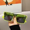 Retro Europeo y Americano de Gama Alta, Una Pieza, Marco Grande que Cubre los Pómulos, Protección Solar y contra el Viento para Hombres y Mujeres, Moda Callejera, Forma Cóncava para Conducir
