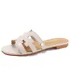 Pantuflas H para Mujer, Uso Exterior de Verano, Nuevas Sandalias de Dedo de Playa Versátiles de Moda, Sandalias Planas para Viajes y Vacaciones J2526-7