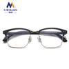 Las nuevas gafas de miopía de montura completa con marco para cejas para hombres se pueden equipar con gafas planas de titanio beta de grano de madera de grado comercial al por mayor