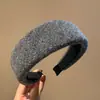 Diadema de Lana Retro Color Café para Otoño e Invierno con Ala Ancha, Pasador Femenino de Corona Alta Versátil para el Día a Día, Diadema para Lavarse la Cara, Tocado