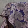 [Jinlanhuayun] Tela Jacquard de Seda Dorada Floral Retro Chaleco de Vestido Elegante Tela Teñida en Hilo para Equipaje Hecho a Mano