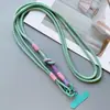 Lanyard Tejido para Teléfono con Bloques de Color Dropshipping al por Mayor Accesorio Anticaída Funda de Teléfono Cruzada de Moda con Lanyard