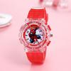 Nuevo reloj infantil Spiderman de diseño transfronterizo con puntero LED y destellos de colores de cuarzo.