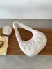 Abrigo acolchado de algodón para otoño e invierno, bolsa con forma de nube, hecho a medida. Bolso de hombro nuevo y moderno con forma de almohada para mujer, con un diseño de alta gama y retro, perfecto como bolso de axila