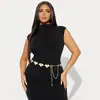 Cinturón de Mujer Estilo Nuevo de Verano, Elegante Cinturón Adelgazante que Ceñe la Cintura con Decoración de Conchas, Cadena Metálica para la Cintura, Accesorio de Cadena para la Cintura, Al por Mayor en Stock