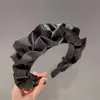 Faixa de Cabeça com Coroa Alta Elegante Preta Plissada de Aba Larga Moda Influenciadora Feminina Faixa de Cabeça de Fada Acessório de Cabelo Simples Versátil