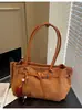 Bolsa Tote Retro Simples Versátil Transfronteiriça para Mulheres 2025 Inverno Nova Nicho Luxo Leve Estilosa Diária de Ombro