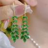 Xiaoqing Primavera Verão Retro Verde Dourado Folhas de Cristal 2024 Novo Elegante Luz Luxo Brincos Longos