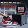Caja de zapatos magnética de apertura lateral Caja de zapatos de baloncesto de plástico transparente Gabinete de baloncesto Caja de almacenamiento abatible Caja de zapatos plegable extraíble