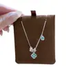 Colar Trevo de Diamante Azul para Mulheres, Estilo Francês, Corrente de Clavícula Versátil, Luxo Leve, Design de Nicho, Novo Modelo de Alta Qualidade