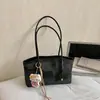 Bolso de Hombro Retro de Gran Capacidad para Mujer 2026 Nueva Moda Bolso de Hombro Bolso Tote de Mano Simple y Personalizado