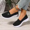 Sapatos para Mulheres Novos Sapatos de Malha Antiderrapantes Moda Casual Sapatos de Mãe Respiráveis Comércio Exterior Sola Macia Confortáveis Slip-On Sapatos Femininos