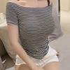 Coreia do Sul Dongdaemun Novo Ombro Listrado Manga Curta T-shirt Sexy Figura Camisa de Ombro
