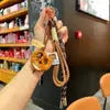 Miu Wind Agua Alcalina Pan Llavero Otoño e Invierno Maillard Lindo Colgante de Pan Pareja Estudiante Decoración de Mochila Escolar