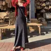 Vestido con Tirantes Florales Estilo Chica Caliente Retro Americano 2026 con Cárdigan Rojo Superpuesto para Sesión de Fotos de Vacaciones en la Playa Vestido Largo Chica Caliente