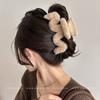 Pinza para el Cabello Grande de Peluche para Mujer 2025 Modelo Nuevo Pinza Tiburón de Gama Alta Estilo Coreano Sensación de Alto IQ Pinza Melard
