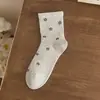 Meias femininas de cano médio, meias esportivas simples estilo japonês para estudantes, estilo primavera e outono, estilo universitário, absorventes de suor, respiráveis, meias slouch versáteis