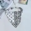 Pañuelo Triangular de Cabeza con Estampado Paisley Retro Americano, con Diseño Elástico y Hebilla Metálica en Forma de V, Pañuelo de Cabeza Moderno y Versátil