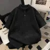Verano 2026 Nuevo Estilo Coreano de Moda para Hombre Camiseta a Rayas con Cuello Henley de Manga Corta Talla Grande Top Casual