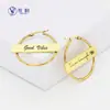 Pendientes de acero inoxidable con letras transfronterizos en stock diy nombre de familia nombre regalo de Navidad Día de la Madre fabricante