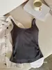 Nueva camisola de estilo otoño e invierno con almohadillas en el pecho incorporadas, copas fijas, para bustos pequeños, proporciona soporte y es adecuada para usar como prenda exterior, anti-exposición, color liso, versátil, camisola para mujer