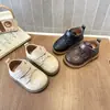 Zapatos para Bebés y Niños Pequeños con Suelas Suaves, Zapatos de Cuero Estilo Británico para Bebés de 1 a 3 Años, Zapatos de Temporada de Primavera para Niños y Niñas