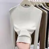 Coleção Nova Outono/Inverno 2025: Suéter Pulôver Feminino de Corte Justo com Gola Meia-Alta, Malha Macia e Confortável, Camada Interna Fina, Camiseta Base de Gola Média