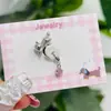 Lindos Tachones de Oreja de Gato Hechos de Acero de Titanio, Estilo Kawaii, Versátiles, Frescos y Dulces, con un Pequeño Moño en la Oreja de Gatito