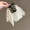 Clip de Ponytail para Dobladillo de Falda de Malla Bordada con Encaje Blanco Lunar y Perlas, Accesorio para el Cabello Único y Elegante para la Parte Posterior de la Cabeza