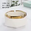 Directo de fábrica personalidad creativa nórdica cenicero de cerámica dorado con tapa para el hogar sala de estar a prueba de viento logo regalo