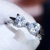 Cao Shi desea nuevos accesorios transfronterizos, anillo clásico de diamantes cuadrados blancos con lazo, anillo chapado en plata y cobre, joyería.