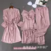 Pijama Feminino de Verão Fino Seda Gelada Renda Sexy Alça Longa Camisola Conjunto de Quatro Peças Roupas Caseiras Femininas com Bojo