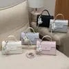 Bolso Pequeño Cuadrado Retro Simple para Mujer, Nuevo Bolso de Hombro Casual de Moda Primavera 2026, Bolso Cruzado Personalizado Estilo Ins