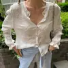 Nueva camisa elegante de otoño estilo coreano para mujer con diseño único, intrincado bordado floral, encaje, mangas de campana y mangas largas