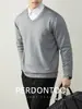 Macio e agradável à pele! Fio Macio como uma Nuvem! Suéter Masculino Versátil de Tricô com Gola V para Outono e Inverno, Quente e Relaxado