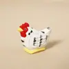 Colgante para llavero de coche de pollo de madera maciza tallado a mano, decoración unisex para bolso, adorno decorativo, regalo de cumpleaños