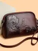 Bolso de Mano Retro para Mujeres de Mediana Edad y Mayores, Casual y Versátil, Elegante Bolso Cruzado para Teléfono Móvil de Estilo Étnico Chino con Relieve