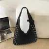 Bolso de Remaches Nuevo Transfronterizo 2025 para Mujer, Diseño de Nicho Vintage, Bolso de Hombro, Bolso de Mano Casual de Gran Capacidad para el Trabajo