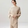 Otoño e Invierno Nueva Camiseta Base de Punto de Cachemira Moda Color Sólido Simple Manga Murciélago Cuello de un Hombro Manga Larga para Mujer Elegante