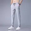 Pantalones de Verano Finos Transpirables de Seda Helada para Hombre, Pantalones Casuales de Talla Grande, Pantalones Deportivos Rectos Holgados con Aire Acondicionado para Hombres Jóvenes y de Mediana Edad