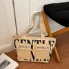 Nuevo bolso de hombro de nicho para mujer, bolso tote casual de gran capacidad, bolso de axila moderno y versátil, bolso de mano estilo coreano