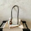 Bolso grande Boston para mujer, estilo retro, gran capacidad, nuevo modelo 2026, gama alta, nicho, bolso de hombro para ir al trabajo, bolso de axila