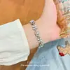 Nuevo Diseño de Nicho con Estilo Versátil, Brillantes de Pedrería Dulces de Verano, Exquisito Lujo Ligero, Sensación de Alta Gama, Pulsera de Pedrería Brillante Colorida y Elegante