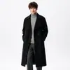 Nuevo Abrigo de Lana con Solapa de Color Sólido para Hombre Otoño/Invierno 2026 Estilo Coreano Moda Juvenil Gabardina de Longitud Media Chaqueta Hombre